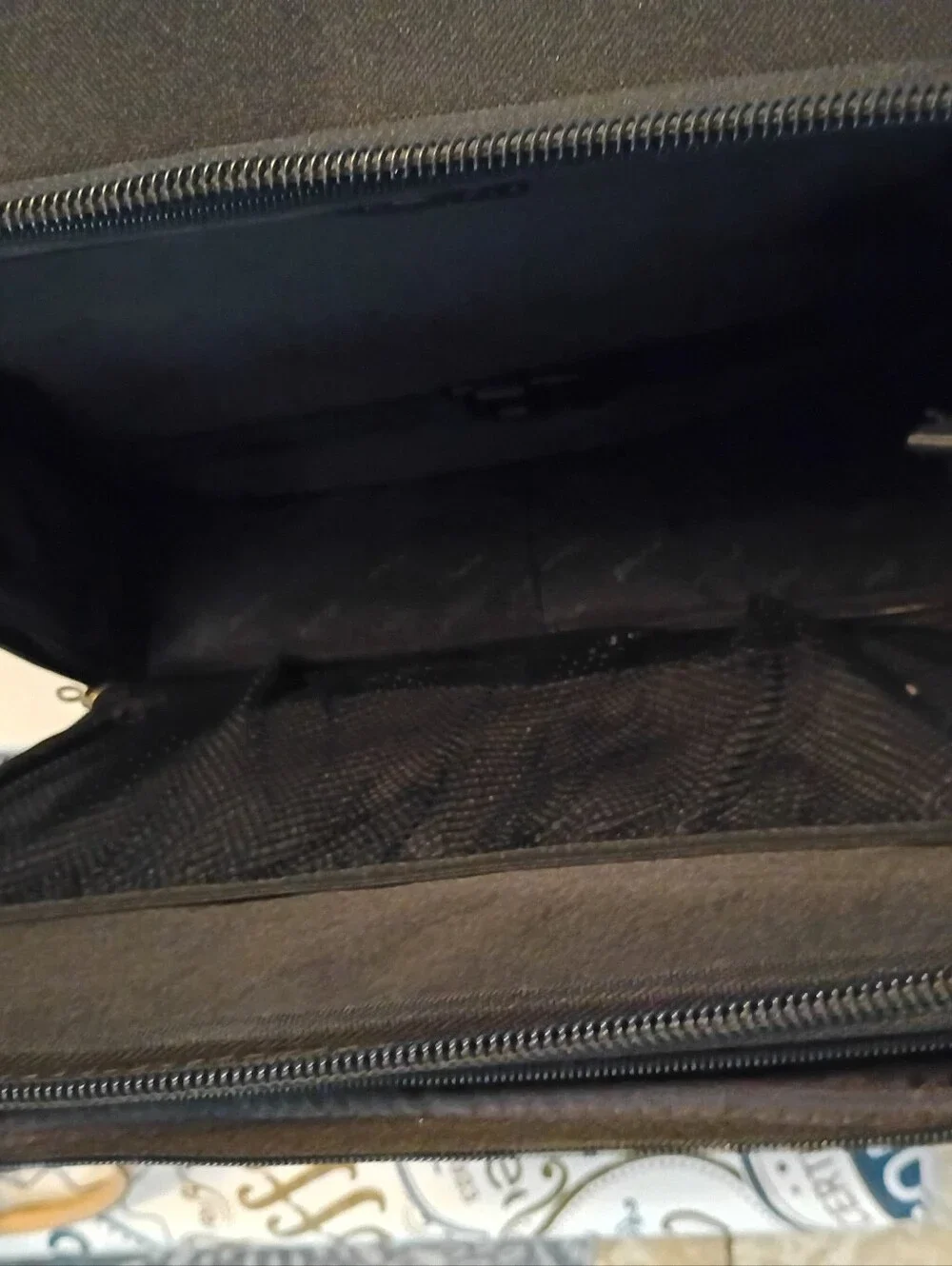 Targus Black Laptop Briefcase with Silver Accents